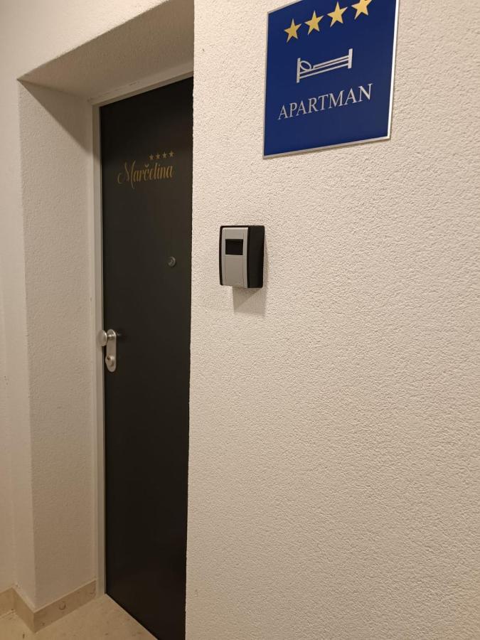 Penthouse Apartman Marcelina In Trogir Dış mekan fotoğraf