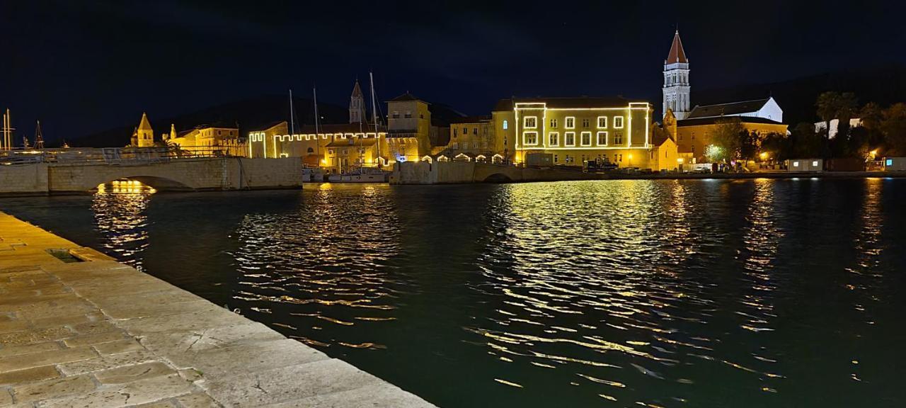 Penthouse Apartman Marcelina In Trogir Dış mekan fotoğraf